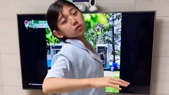 The little sister has really mastered the essence of Cui San, lol.