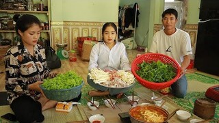 Lẩu Hải Sản & Rau Cải Non | Hoa Ban Tây Bắc