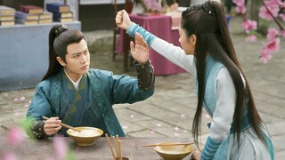 "Yixia couple" uses Papi Jiang's way to open the Jin Yi