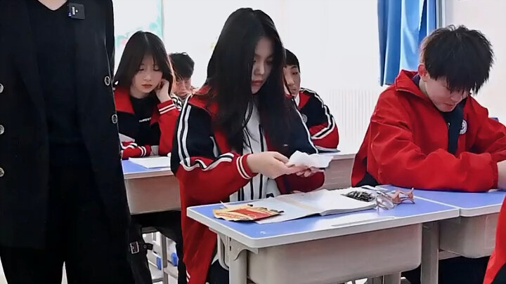 ต่อไปโอนมาเยอะหน่อยนะ ฉันยังจะกินอยู่