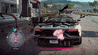 Lamborghini Aventador SVJ Coupe '19 escapes from pursuit through the city streets