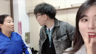 女朋友来家里竟然把门锁弄坏了....闯祸大王又来了