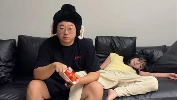 当女朋友亖了，谁还和我一起玩！