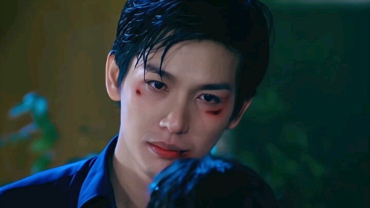 ความเสียหายจากการต่อสู้นั้นหล่อมาก