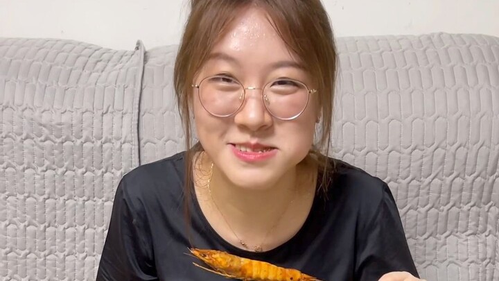 Apakah rumah makmur atau tidak, lihat saja apakah istri gemuk atau tidak