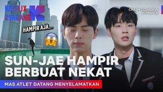 Anak SMA Ini Hampir Putus Asa, Temennya Datang Ngingetin | Crash Course in Romance | Clip