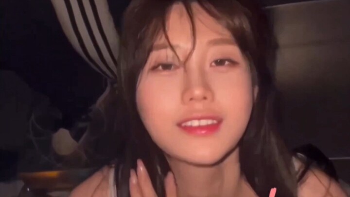 Who says there are no good girls in bars anymore?