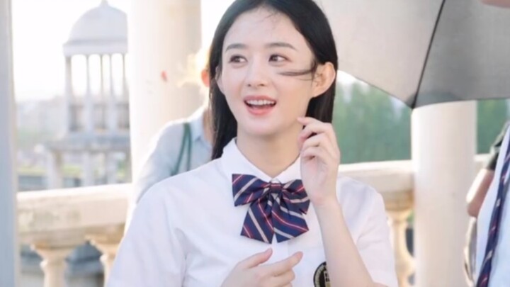 卧槽！赵丽颖演的吴恬静美上了热搜第一！