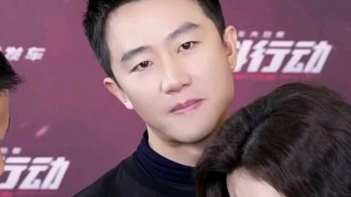 Watching them study Huang Xuan right in front of Huang Xuan is 10% hilarious.    Watching them look 