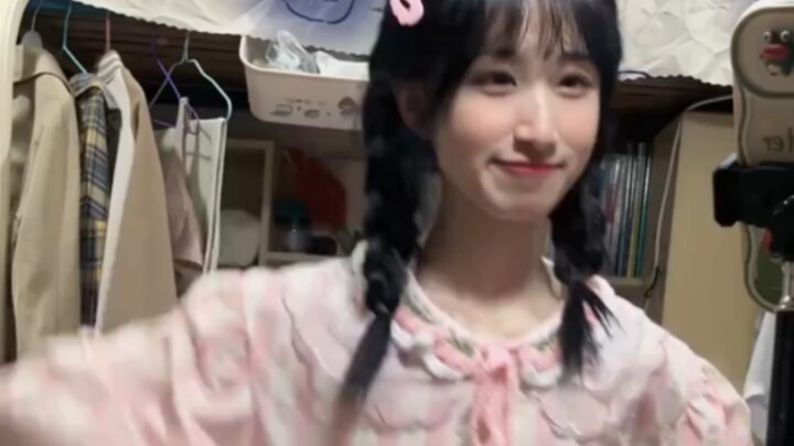 考兄弟们的眼神啦