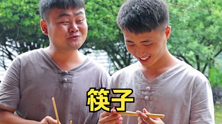 筷子传承了三千多年，是独属于我们中华的文化瑰宝，是万万不可被抛弃的
