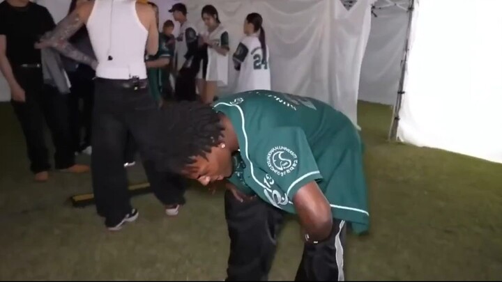 unbelievable-dance-moves-revealed!