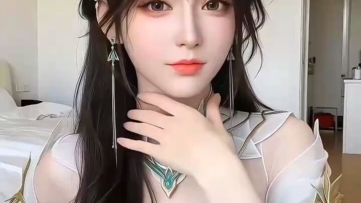 Gu Xun'er lagi sakit tenggorokan, akhem2 🤭