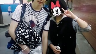 "الزميل الأكبر من مدرسة الثانوية التابعة لجامعة المعلمين، الذي ذهب إلى كوريا الجنوبية ليصبح متدربًا"