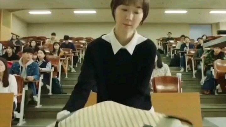 The teacher brings a pile of trash to class and lets the students pick for themselves...