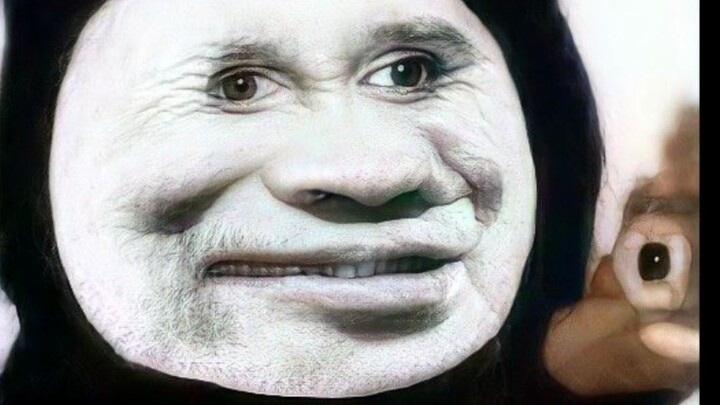 Điều gì sẽ xảy ra khi bạn dùng AI để nâng cấp độ nét cho các meme?