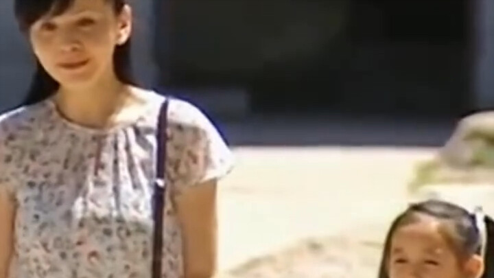 At home, she's Tingting; at others' homes, she's the cherished "Kexin"—this "reunion" is just too ab