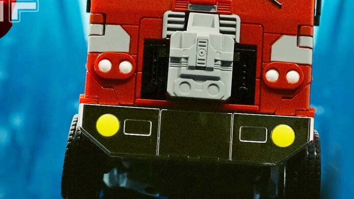 Optimus Prime with truck heads on the front and back?