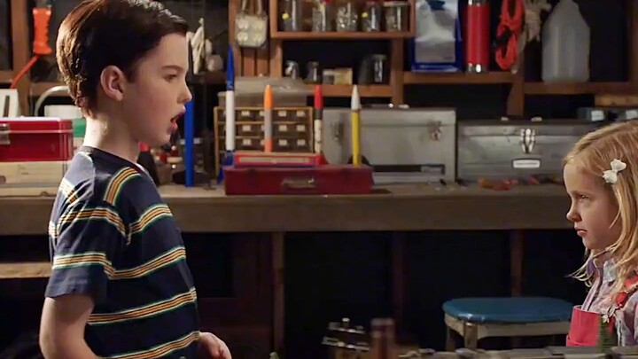 小神童遭受萝莉霸凌，太可爱了《小谢尔顿》