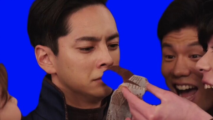 People who are forcing Homo sapiens to enjoy delicious food.BB