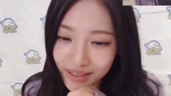 Help... Ya Chao Nan, you guys are huge now! You’ve even been danced right in front of the original s