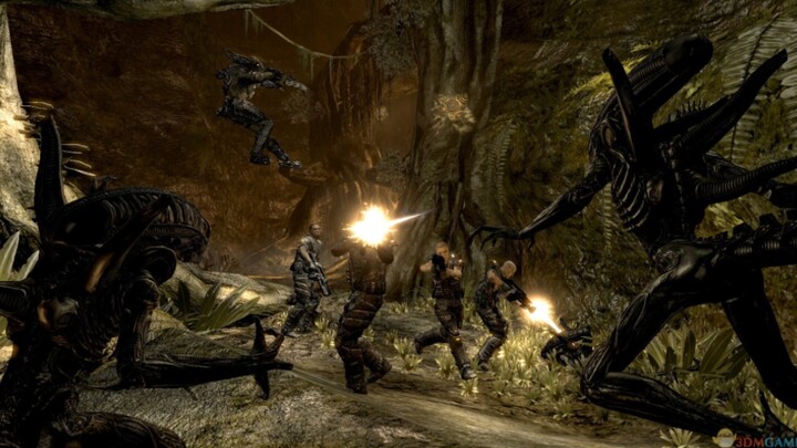 [Movies] Who is more powerful, the Predator Ultimate or the Alien Queen?