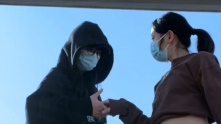 Come a little closer, let's hold hands and start business with our wife