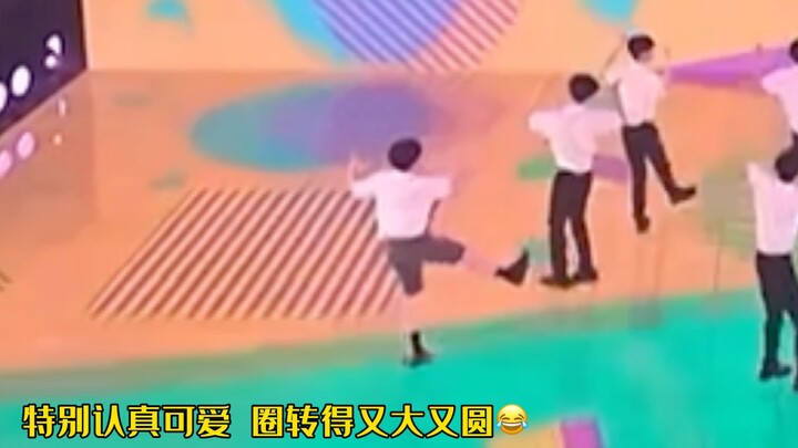 【He Junlin】Siapa yang tidak menginginkan bayi yang penuh semangat dan menggemaskan seperti ini? Para