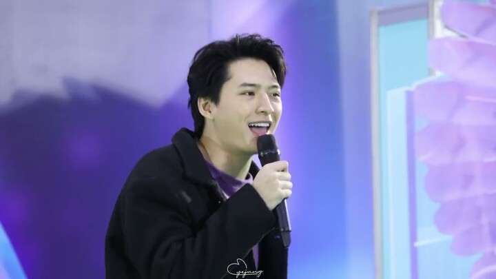 220507 - Krist Perawat - You’re So Beautiful @ Pet Expo 2022 #WhiskasxKrist