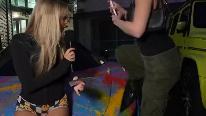 คุณทำมาหากินด้วยอะไรเหรอ?