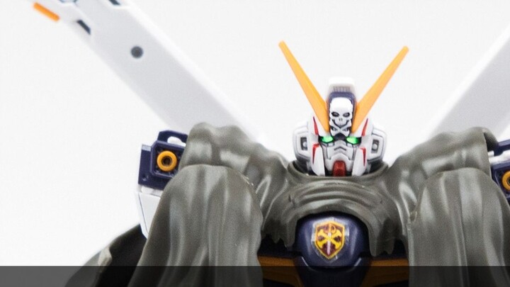 [Don't Los Your Mind with Playthings] ความอัดแน่นคือแก่นแท้ของ RG Pirate Gundam X1 Cross Vanguard Gu