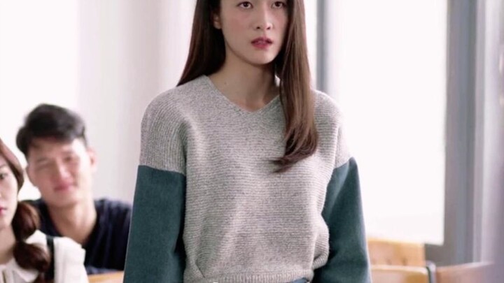 That学霸’s showing off again—am I supposed to be like this just like I dreamed back then?