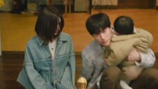 แม้ว่าน้องชายของราชินีแห่งน้ำตาจะไม่ฉลาด แต่เขาก็เป็นสามีและพ่อคนสุดท้าย น้องชายประกาศต่อสาธารณะว่า