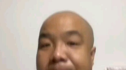 Video ucapan selamat dari Kakak Dao untuk putra yang baik