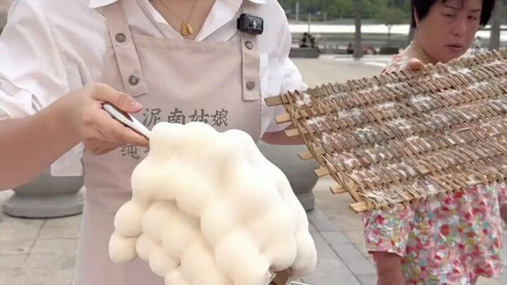 Pria tampan ingin satu papan tahu busuk "Babi Kecil Menutupi Selimut", setelah dicampur rata, bulu-b