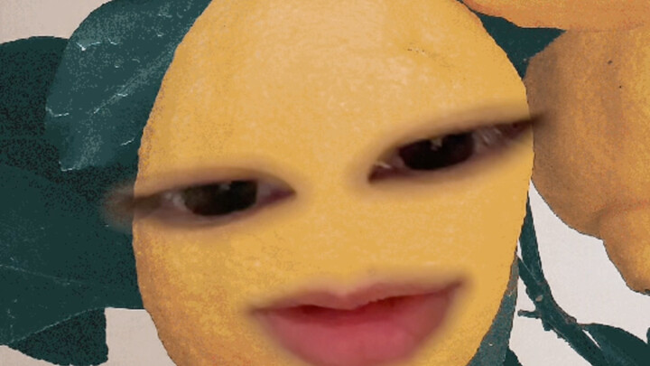 Stop ngomongin cewek Korea terus, tiap hari nongkrong di tren. Nontonnya aja udah bikin sebel. Gak p