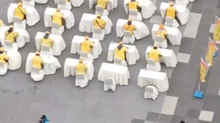 Cô gái đặt đồ ăn giao tận nơi nhưng không có người giao hàng, lý do thực sự lại là...