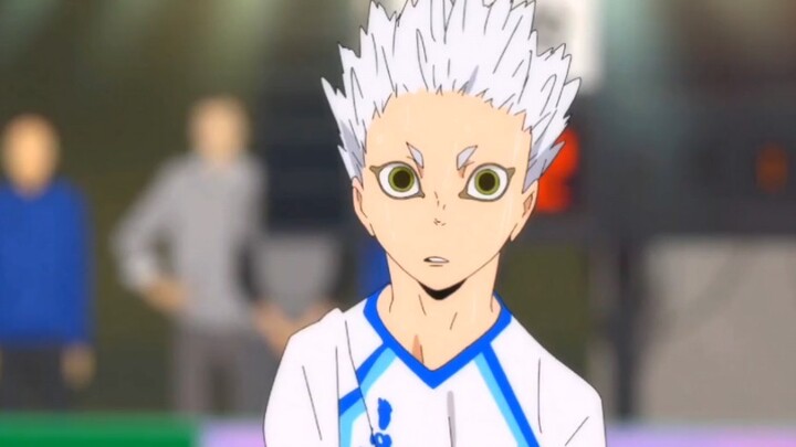 This white-haired guy is really good at playing basketball, but my little sun is here to learn from 