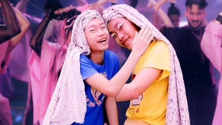 Amputee sisters lip-sync to Lady Gaga and Ariana Grande’s new single “I’m With You”
