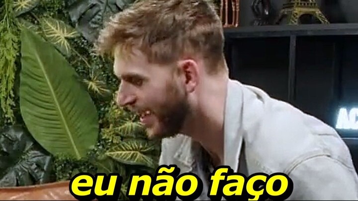 a PIADA que o francês ODEIA