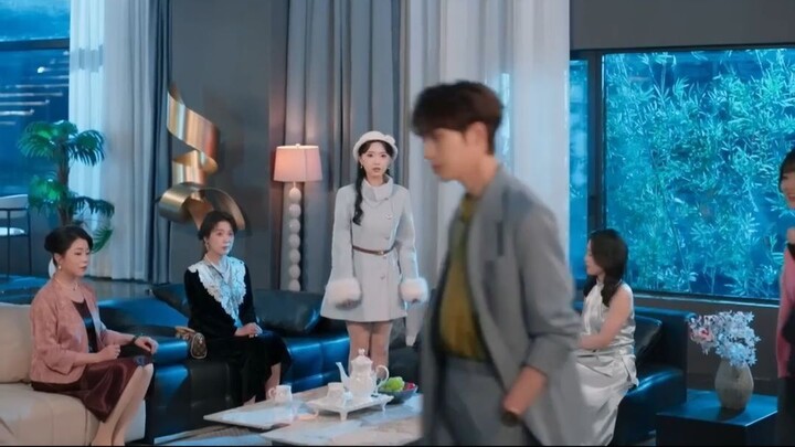 Country girl meets a germaphobe CEO who unexpectedly falls for her and takes her home to spoil her!