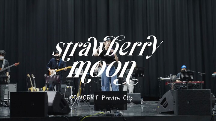 STRAWBERRY MOON - IU | Concert Preview Clip 2022 🍊🧡