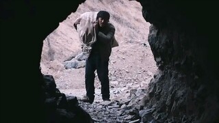 国产高分悬疑电影《暴裂无声》，漆黑山洞里，埋葬有钱人的秘密