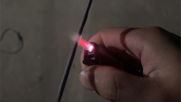 Segera tag orang yang kamu suka untuk berbagi kebahagiaan enam kali lipat!