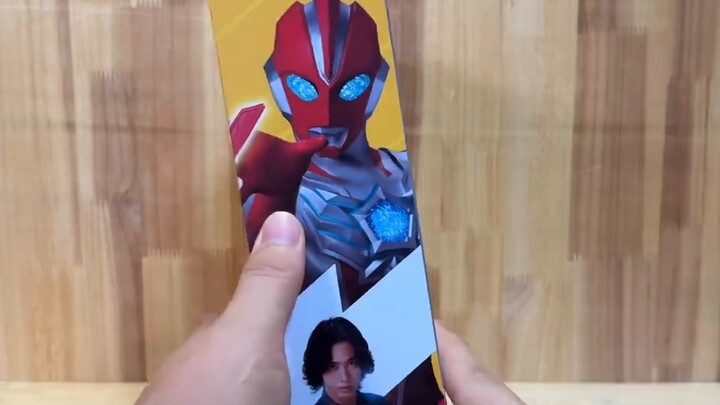 Desainnya lumayan, tapi kualitas suaranya buruk? Ulasan Omega Headphones National Edition! Layak dib