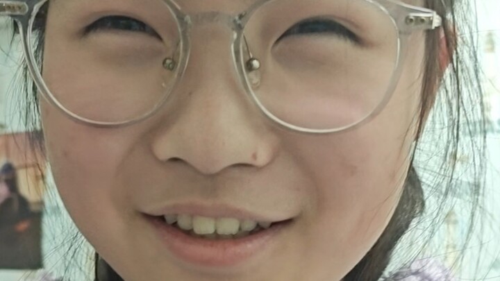 When Yueyue saw the little cats everyone posted in the comments!