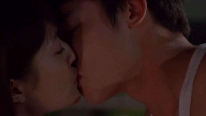 Người chồng hợp pháp của tôi, đang chèo thuyền! ! ! Xem cách con sói xấu lớn dỗ dành vợ từng bước