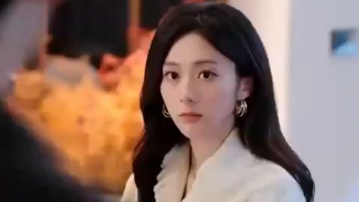 [พากย์ไทย] หลี่อินเฉิน หลี่ซูเฉิน อี้อี้