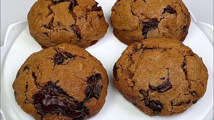 Đừng nhìn cái bánh này xấu xí thế mà coi thường, nó chính là chiếc bánh quy New York đình đám ở nước