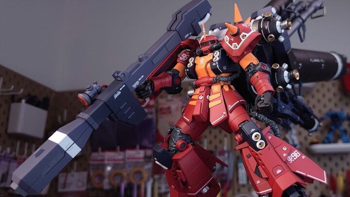 Total length 50cm! MG Zaku is bigger than PG! Thunder Space Psychic Zaku